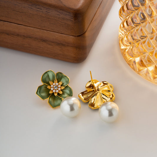 Green Flower with Pearl Earrings