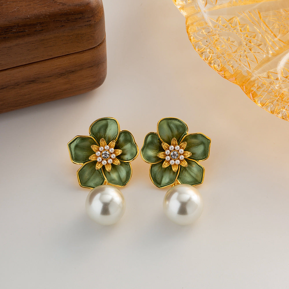 Green Flower with Pearl Earrings